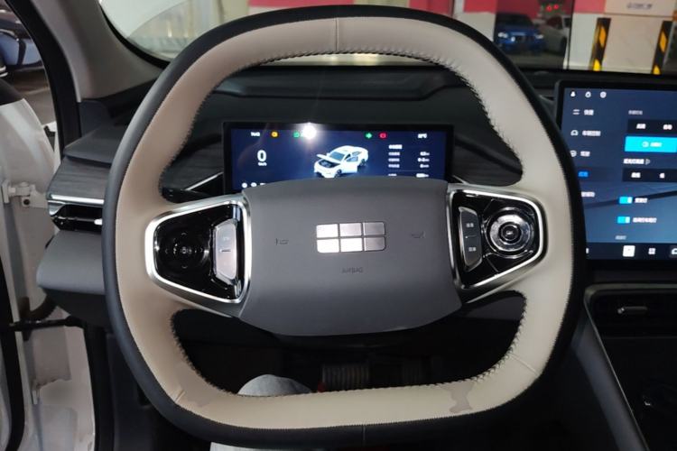 Used Geely Galaxy L6 2025 EM-i 140km Starship Edition Steering Wheel