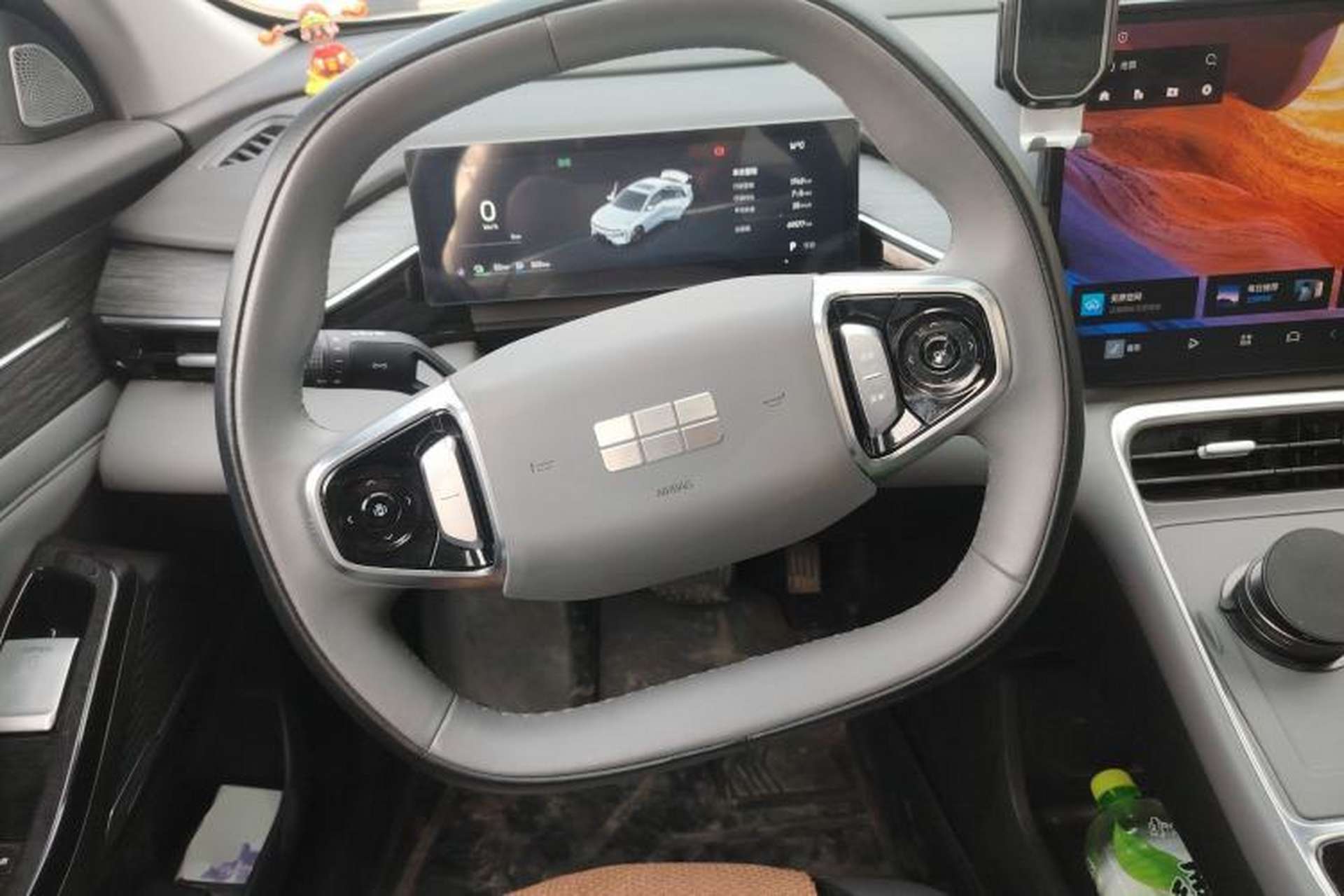 Used Geely Galaxy L6 2025 EM-i 140km Explorer+ Edition Steering Wheel