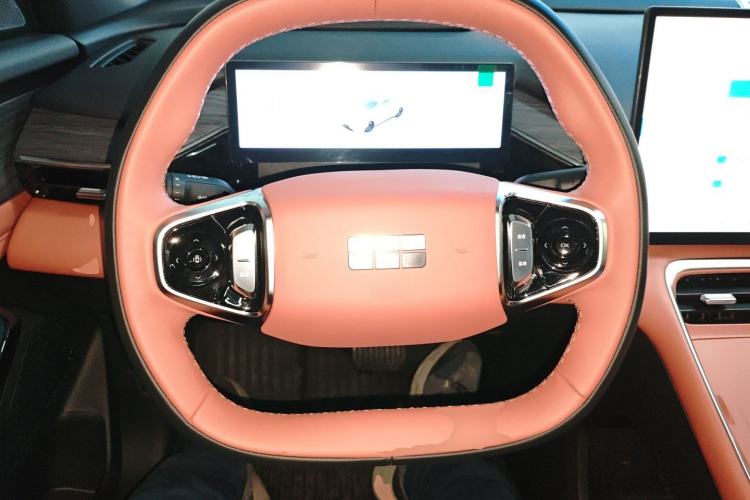 Used Geely Galaxy L6 2025 EM-i 140km Starship Edition Steering Wheel