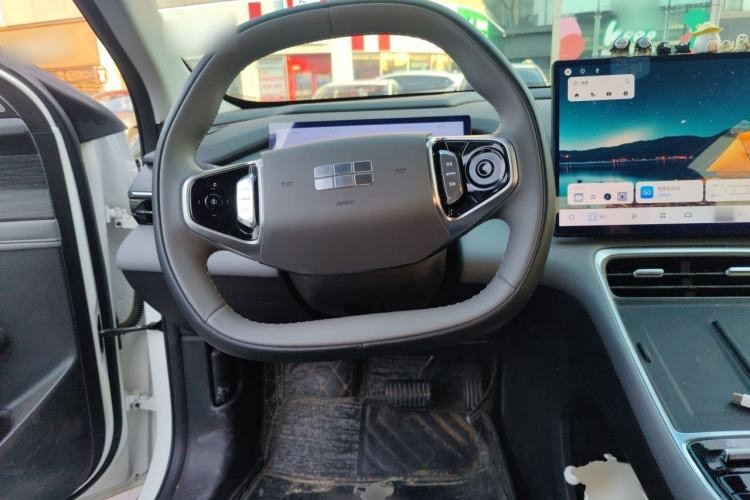 Used Geely Galaxy L6 2025 EM-i 140km Explorer+ Edition Steering Wheel