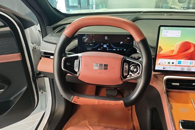 Used Geely Galaxy L6 2025 EM-i 140km Long-Range Version Steering Wheel