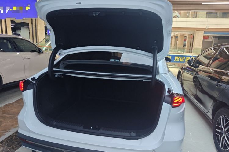 Used Geely Galaxy L6 2025 EM-i 140km Starship Edition Trunk