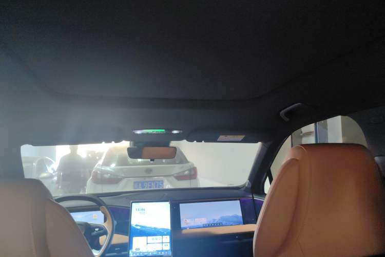 Used Geely Galaxy L7 2023 1.5T 115 km Starship Headliner