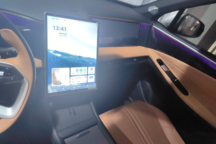Used Geely Galaxy L7 2023 1.5T 115 km Starship Interior 5
