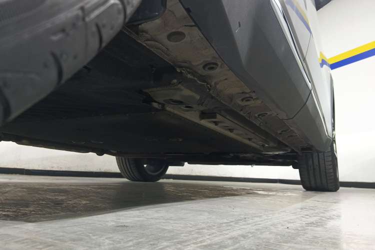 Used Geely Galaxy L7 2023 1.5T 115 km Starship Right Side Sill