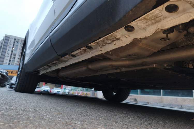 Used Geely Galaxy L7 2023 1.5T 115 km Starship Left Side Sill