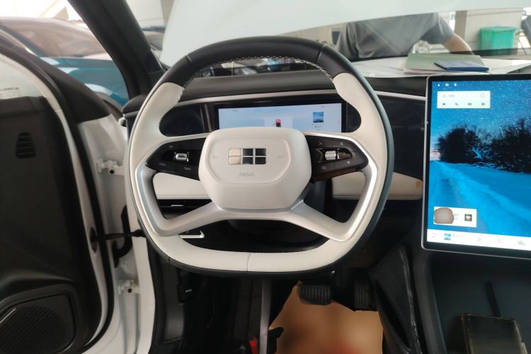 Used Geely Galaxy L7 2023 1.5T 55km PRO Steering Wheel