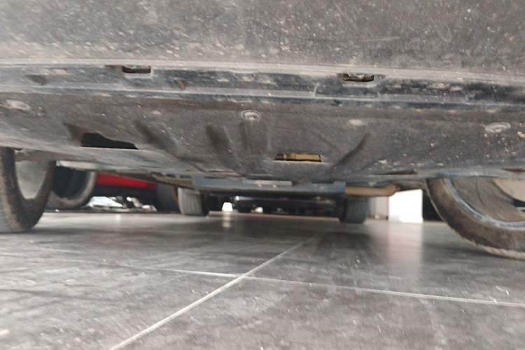 Used Geely Galaxy L7 2023 1.5T 115 km Starship Chassis Front