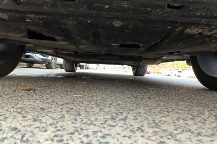 Used Geely Galaxy L7 2023 1.5T 115 km Starship Chassis Front