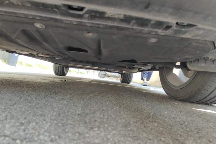 Used Geely Galaxy L7 2023 1.5T 115 km Starship Chassis Front