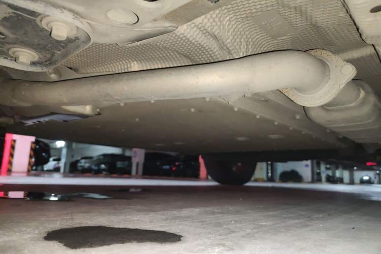 Used Geely Galaxy L7 2023 1.5T 115 km PLUS Chassis Front Left