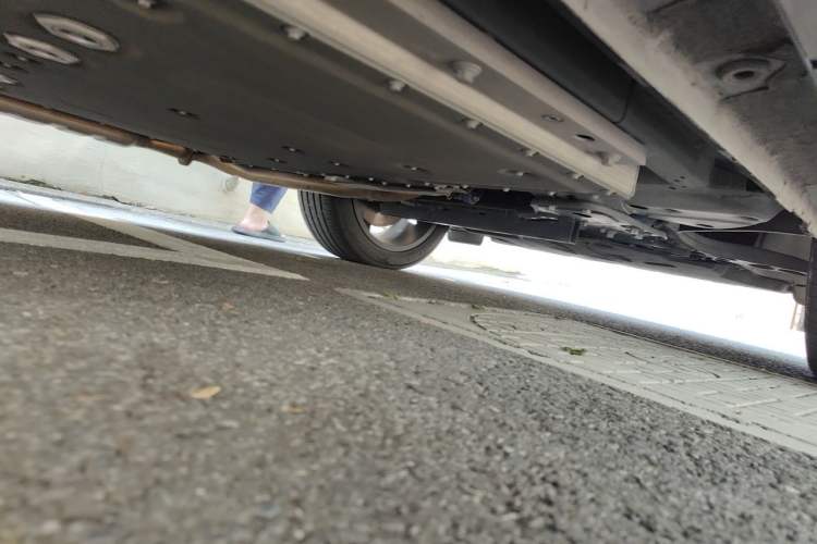 Used Geely Galaxy L7 2023 1.5T 115 km Starship Chassis Front Right