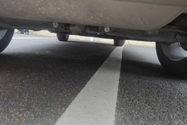 Used Geely Galaxy L7 2023 1.5T 115 km Starship Chassis Rear