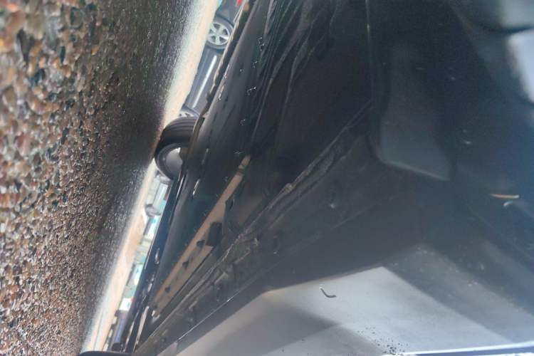 Used Geely Galaxy L7 2023 1.5T 115 km Starship Chassis Rear Right