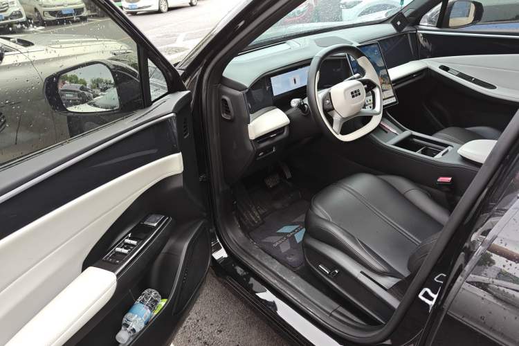 Used Geely Galaxy L7 2023 1.5T 55km PRO Driver Seat
