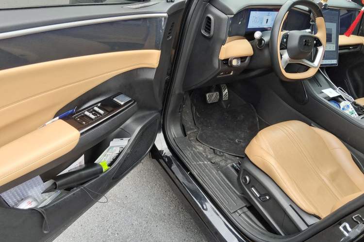 Used Geely Galaxy L7 2023 1.5T 115 km Starship Driver Seat