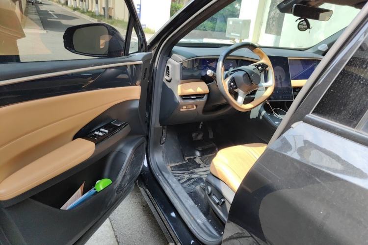 Used Geely Galaxy L7 2023 1.5T 115 km Starship Driver Seat