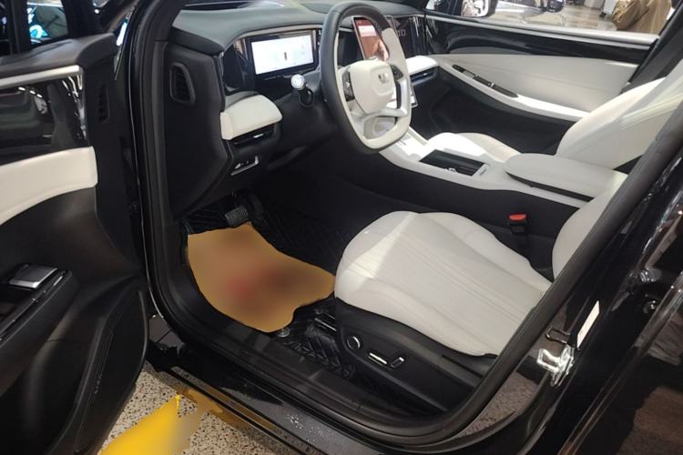 Used Geely Galaxy L7 2023 1.5T 115 km Starship Driver Seat