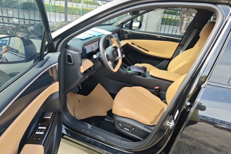 Used Geely Galaxy L7 2023 1.5T 115 km MAX Driver Seat