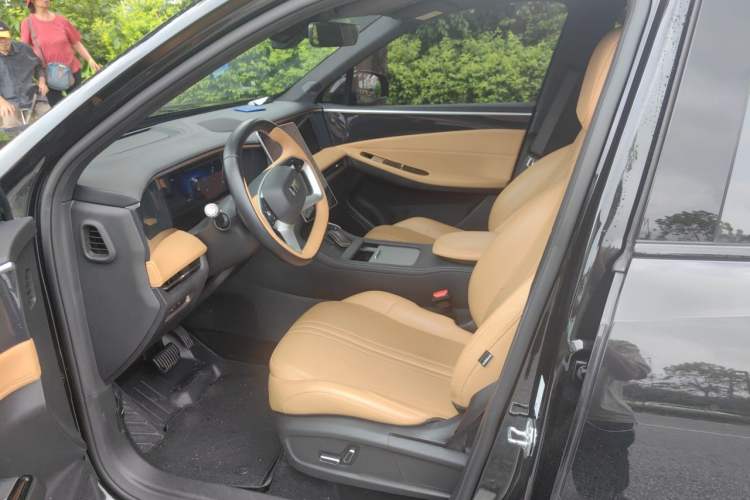 Used Geely Galaxy L7 2023 1.5T 115 km MAX Driver Seat