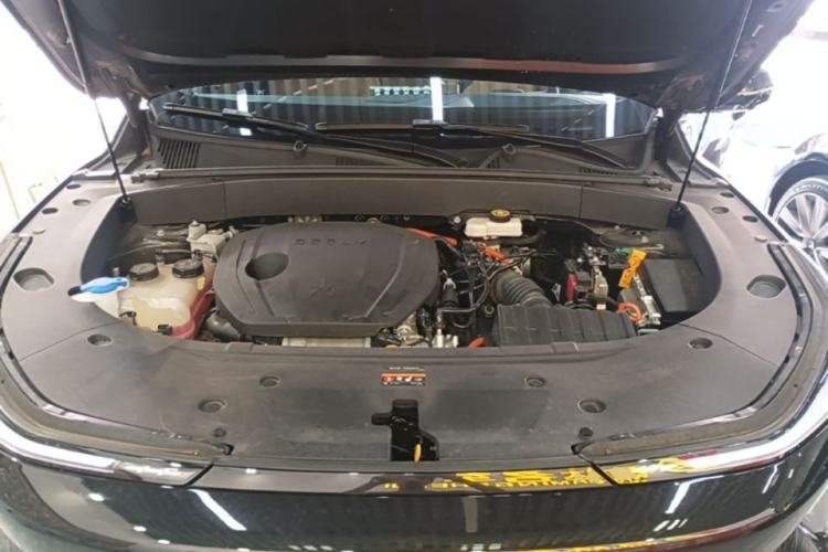 Used Geely Galaxy L7 2023 1.5T 115 km Starship Engine Bay