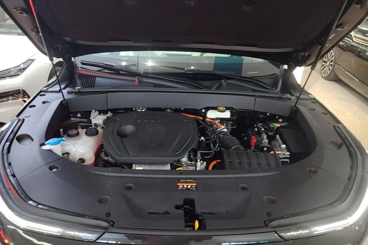 Used Geely Galaxy L7 2023 1.5T 115 km Starship Engine Bay