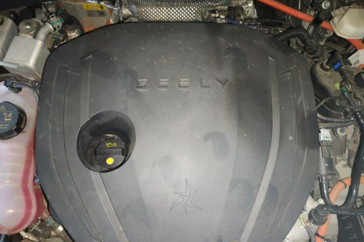Used Geely Galaxy L7 2023 1.5T 115 km PLUS Engine Bay