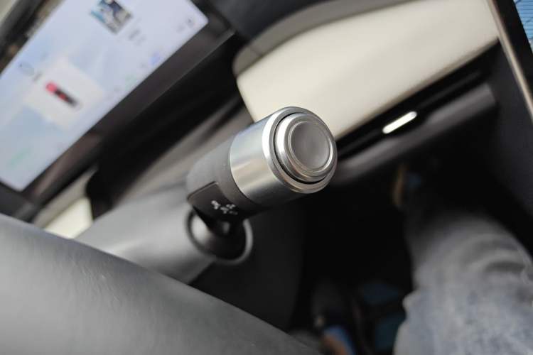 Used Geely Galaxy L7 2023 1.5T 55km PRO Gear Lever
