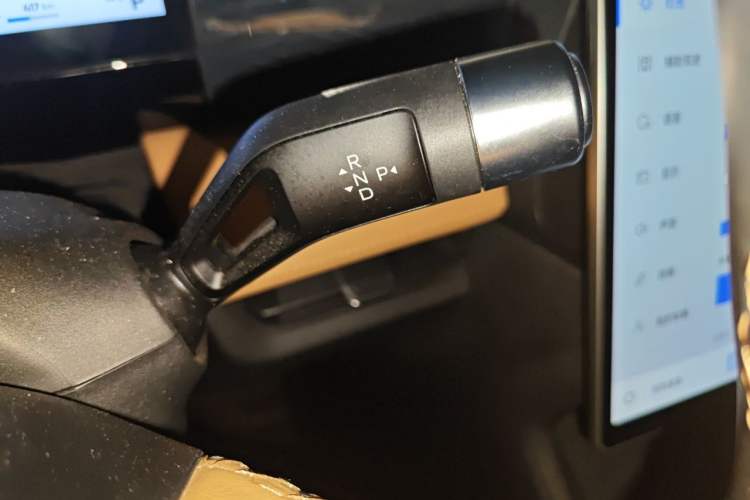 Used Geely Galaxy L7 2023 1.5T 115 km MAX Gear Lever