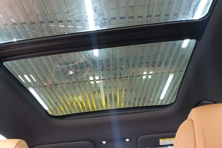 Used Geely Galaxy L7 2023 1.5T 115 km Starship Headliner