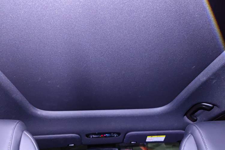Used Geely Galaxy L7 2023 1.5T 115 km PLUS Headliner