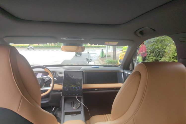 Used Geely Galaxy L7 2023 1.5T 115 km MAX Headliner