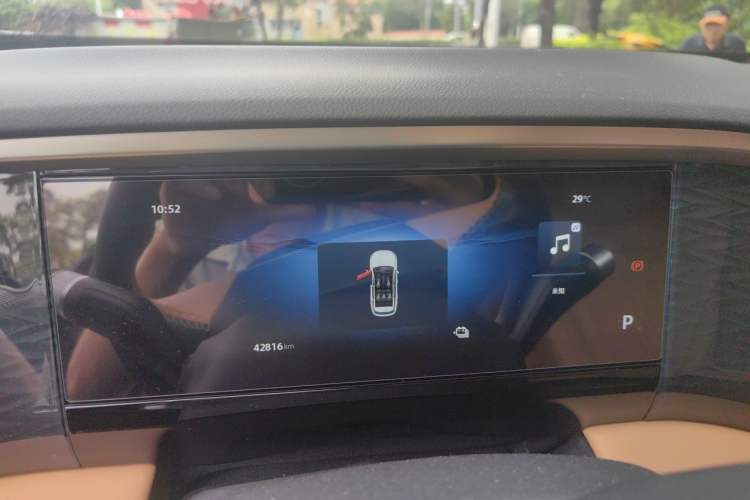 Used Geely Galaxy L7 2023 1.5T 115 km MAX Instrument Cluster