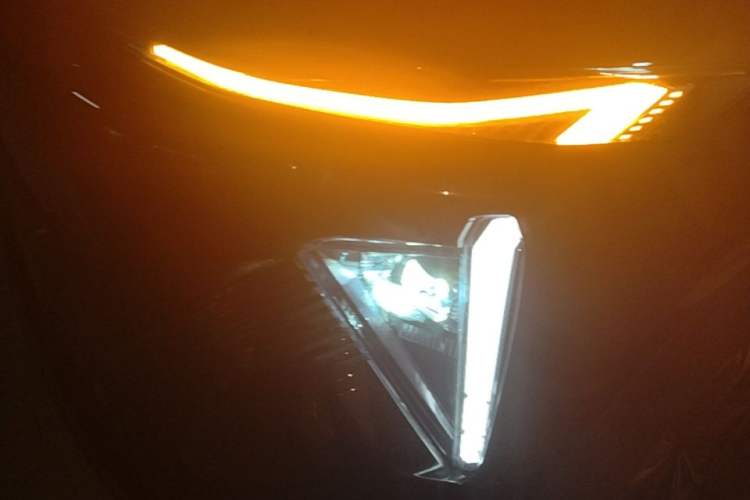 Used Geely Galaxy L7 2023 1.5T 115 km Starship Left Front Headlight