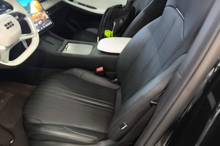 Used Geely Galaxy L7 2023 1.5T 115 km MAX Left Front Seat