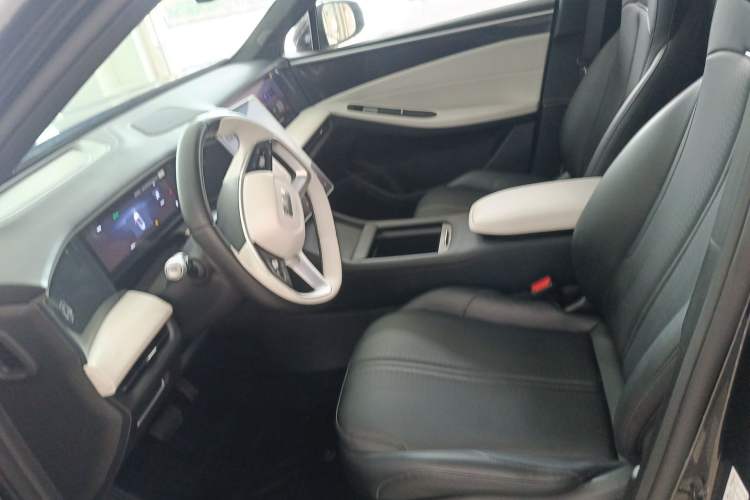 Used Geely Galaxy L7 2023 1.5T 115 km PLUS Left Front Seat