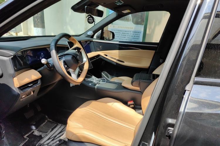 Used Geely Galaxy L7 2023 1.5T 115 km Starship Left Front Seat