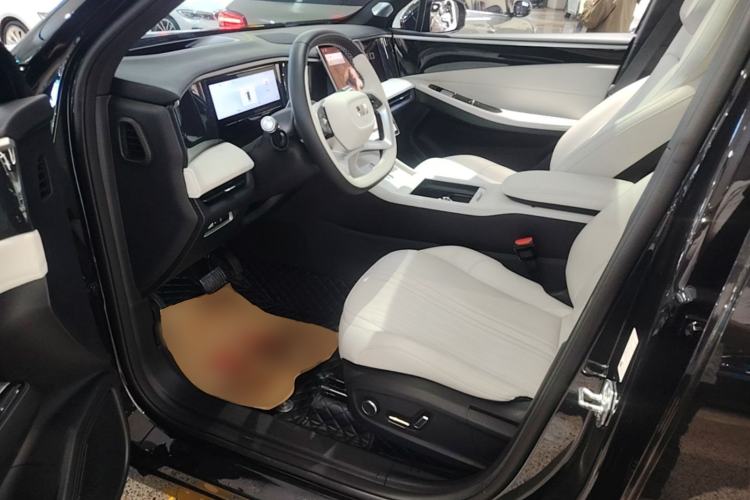 Used Geely Galaxy L7 2023 1.5T 115 km Starship Left Front Seat