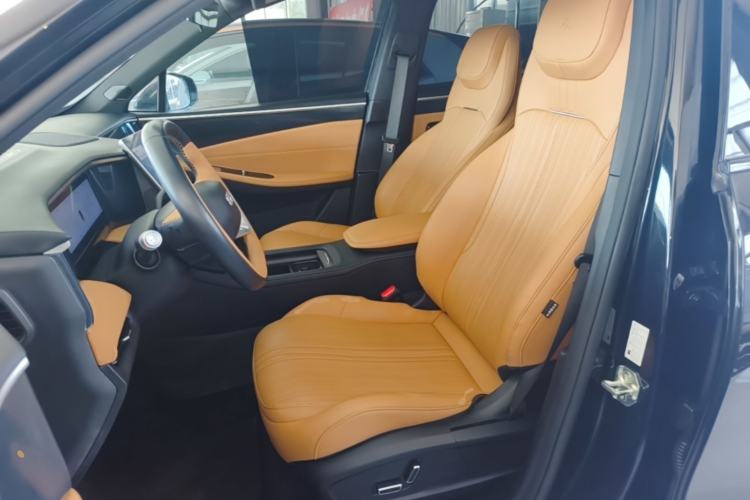 Used Geely Galaxy L7 2023 1.5T 115 km PLUS Left Front Seat