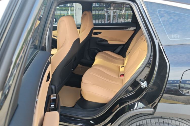 Used Geely Galaxy L7 2023 1.5T 115 km MAX Left Rear Seat