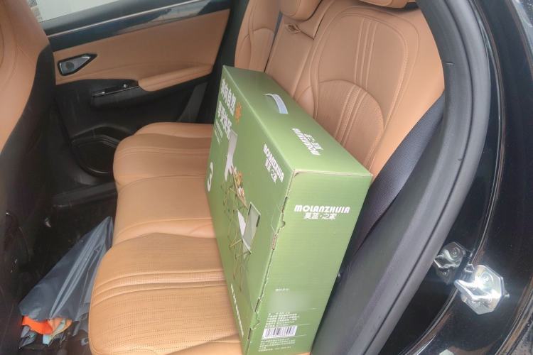 Used Geely Galaxy L7 2023 1.5T 115 km Starship Left Rear Seat