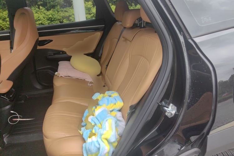 Used Geely Galaxy L7 2023 1.5T 115 km MAX Left Rear Seat