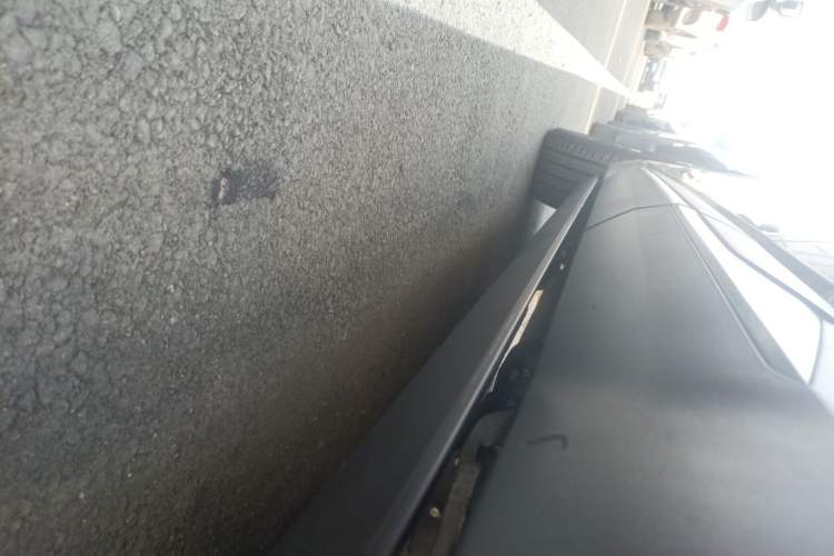 Used Geely Galaxy L7 2023 1.5T 115 km MAX Left Side Sill
