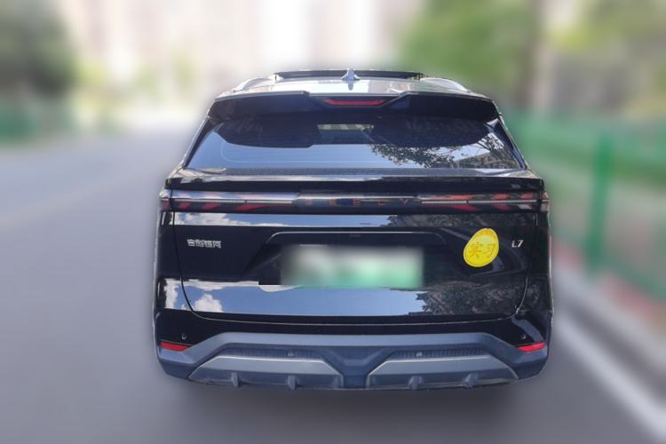 Used Geely Galaxy L7 2023 1.5T 115 km Starship Rear