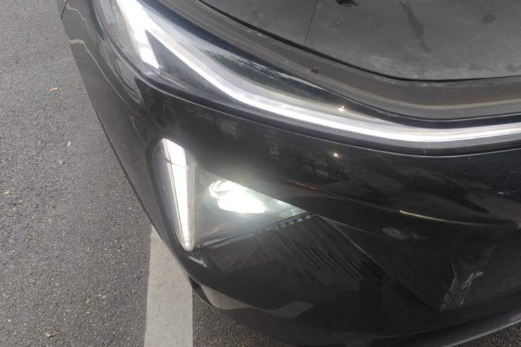Used Geely Galaxy L7 2023 1.5T 115 km Starship Right Front Headlight