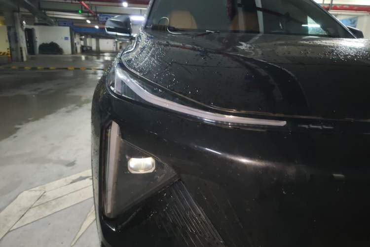 Used Geely Galaxy L7 2023 1.5T 115 km PLUS Right Front Headlight