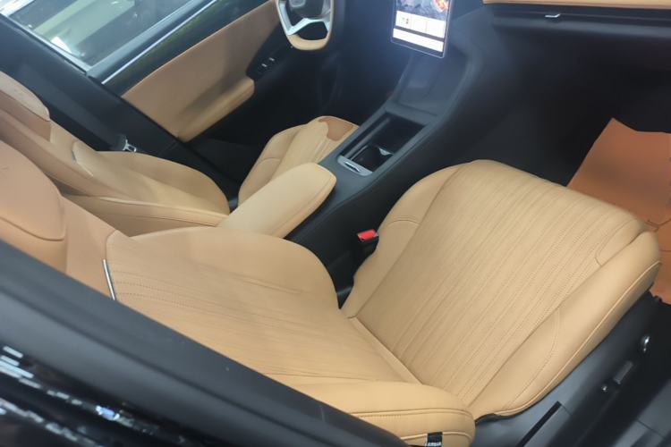 Used Geely Galaxy L7 2023 1.5T 115 km Starship Right Front Seat