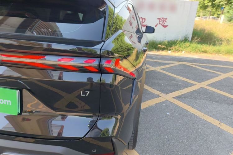 Used Geely Galaxy L7 2023 1.5T 55km PRO Right Rear Taillight