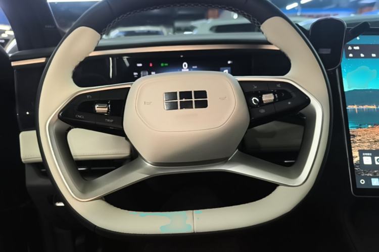 Used Geely Galaxy L7 2023 1.5T 115 km MAX Steering Wheel