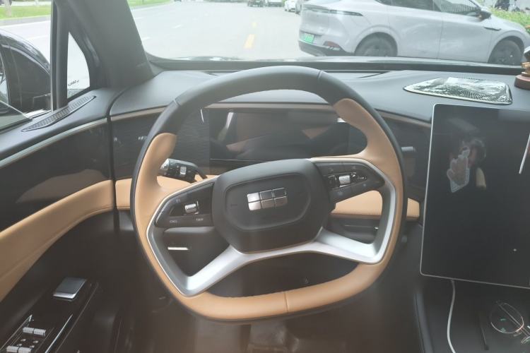 Used Geely Galaxy L7 2023 1.5T 115 km PLUS Steering Wheel